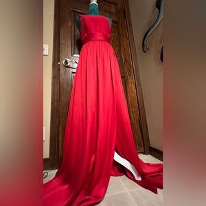 🔥 Vera Wang dress ❤️❤️